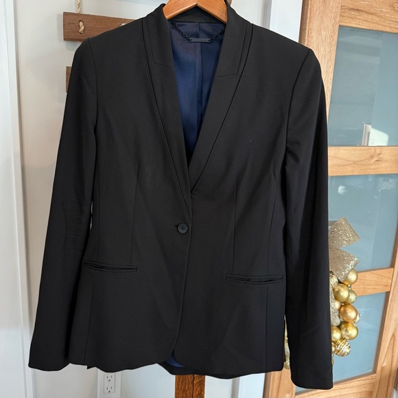 Elie Tahari‎ Virgin Wool Stretch Black Tuxedo Style Blazer Jacket Women's 8 EUC - Picture 1 of 11